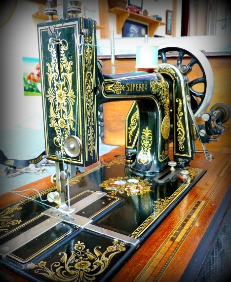 Singer Sewing Machine Desk - A Labour of Life